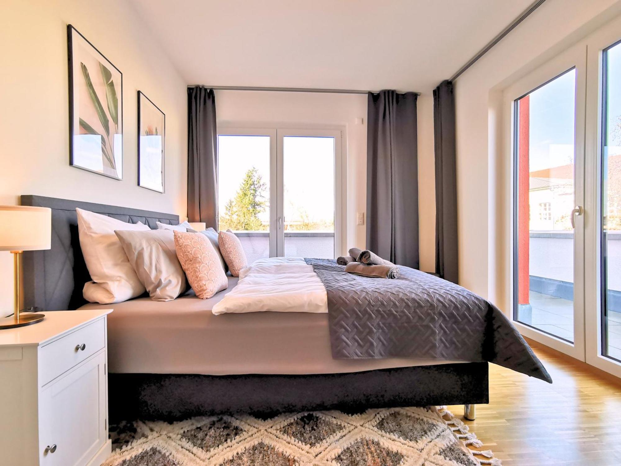 Fynbos City Penthouse, Dachterrasse, Design-Kueche, Parkplatz Щраубинг Екстериор снимка